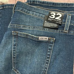 Joes flawless Lara mid rise straight ankle denim